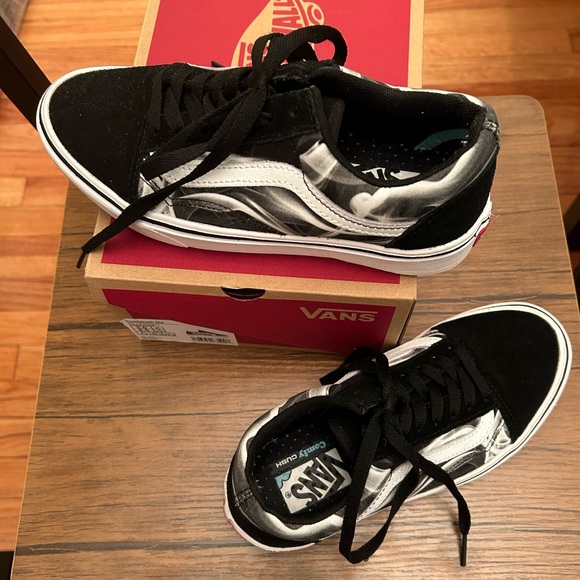Vans Shoes - Vans After Dark Comfycush Old Skool Shoe - women’s size 6.5 (boys 5.0)